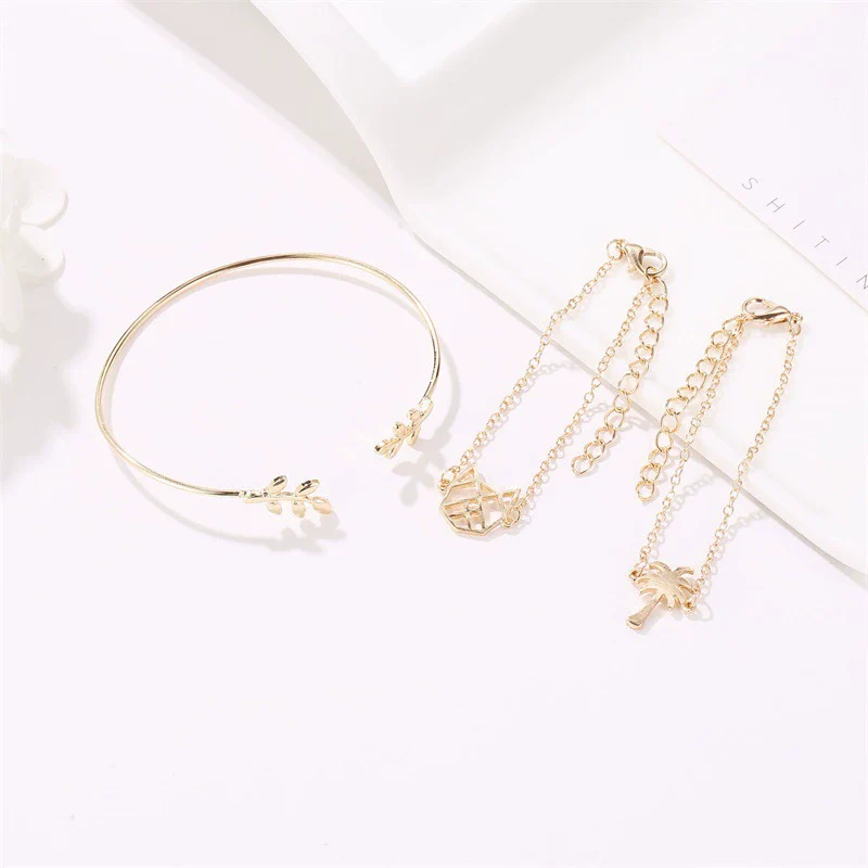 Wholesale Alloy Women's Bracelet Set With Hollow Cat And Leaf Design Electroplated - Image 4