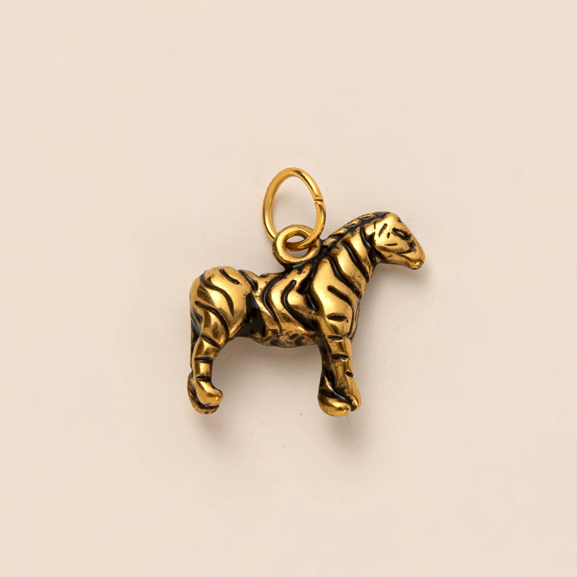 Wholesale Animal Series Pendant Stainless Steel Geometric Electroplated 18K Gold Color Unisex Diy Small Pendant - Image 14