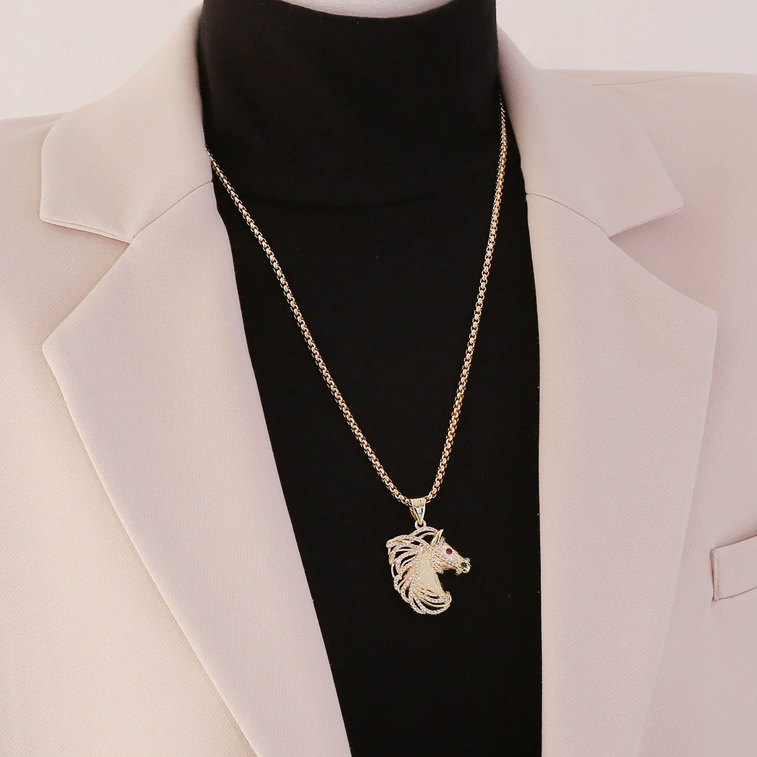 Wholesale Animal Zodiac Style Brass Micropaved Zircon 18K Plated Horse Pendant Necklace Accessories - Image 2