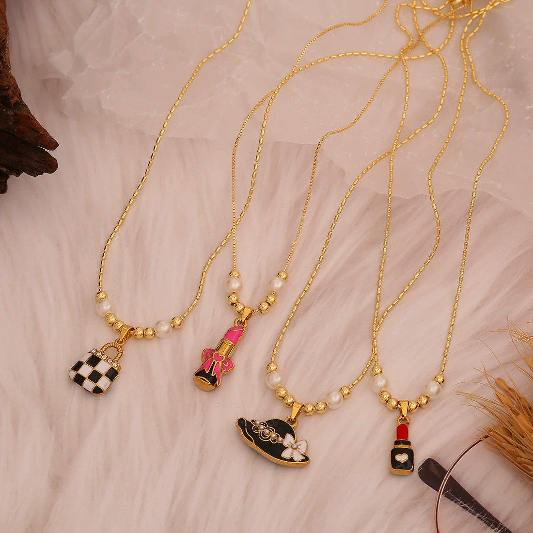 Wholesale Baby Lipstick Pendant Necklace Ice Cute Light Luxury Stainless Steel Fashion Jewelry