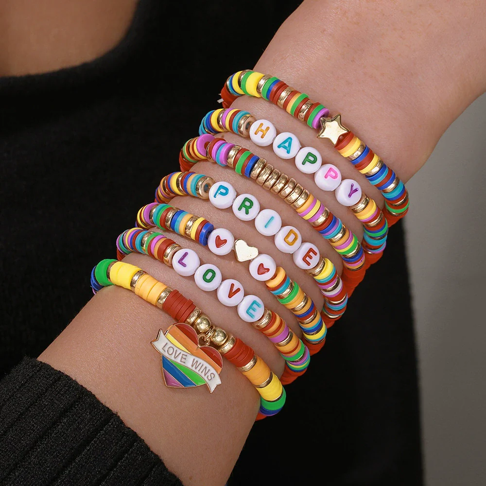 Wholesale Beaded Elastic Soft Ceramic Bracelet With Rainbow Love Pendant Geometric Handmade Polymer Clay Acrylic Glass Beads Unisex Boyfriend Style - Image 3