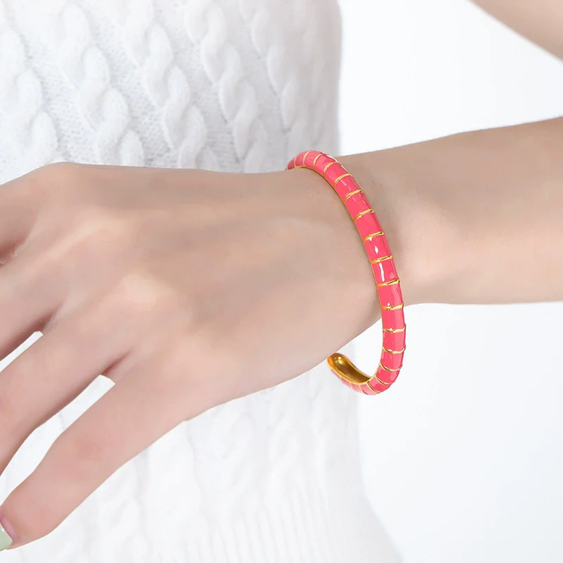 Wholesale Bracelet Titanium Steel Dripping Oil Retro Light Luxury Electroplated - Image 9