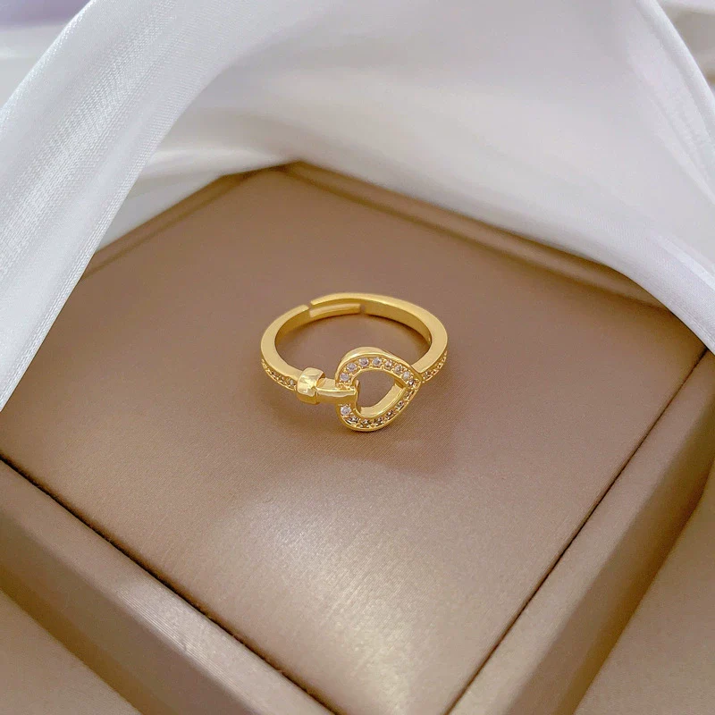 Wholesale Brass Love Heart Crown Cartoon Style Electroplated Ring And Bracelet For Women - Image 3