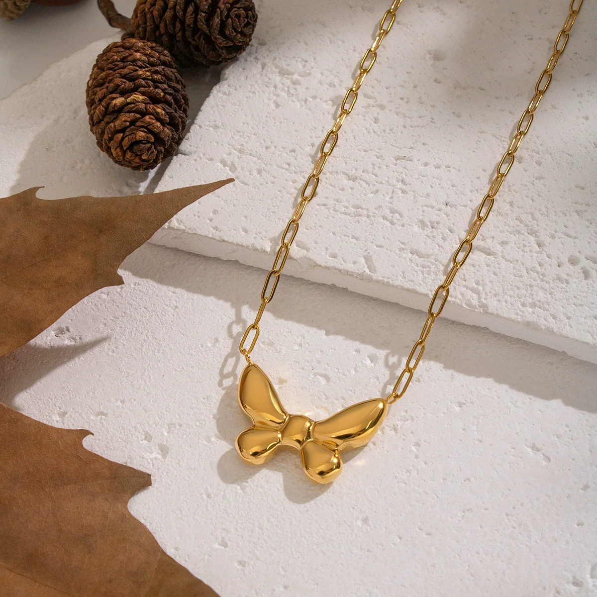 Wholesale Butterfly Pendant Necklace For Women Stainless Steel 18K Real Gold Plated With Paper Clip Chain Casual Animal Zodiac Style - Image 4