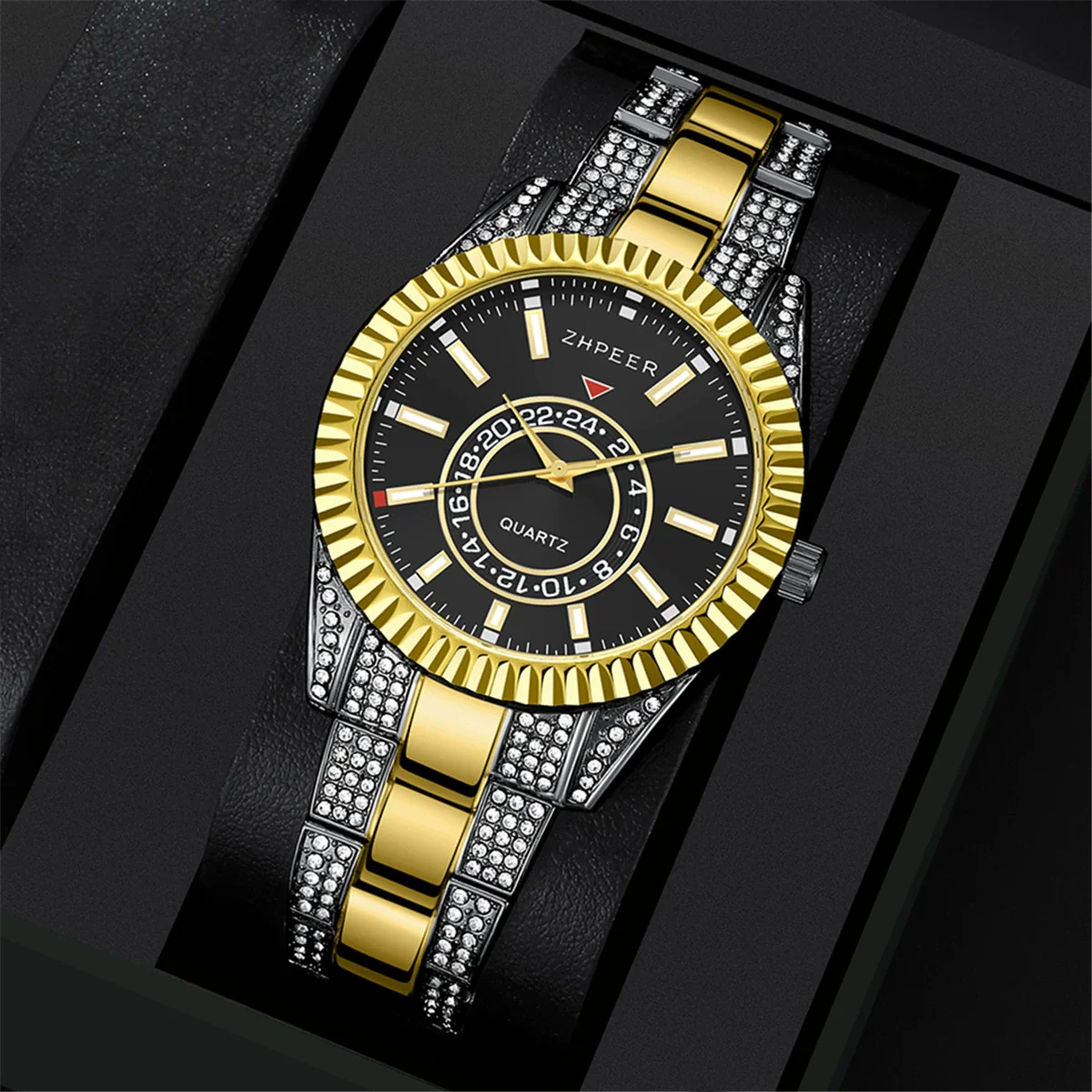 Wholesale Casual Alloy Band Round Dial Quartz Watch For Men And Women - Image 6