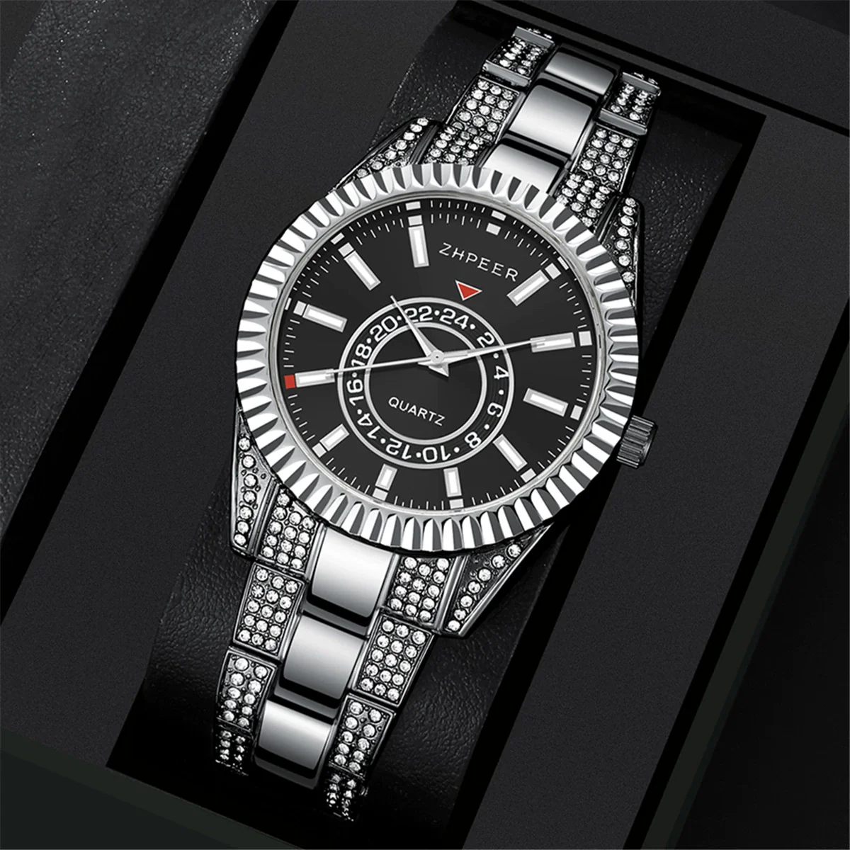 Wholesale Casual Alloy Band Round Dial Quartz Watch For Men And Women - Image 7