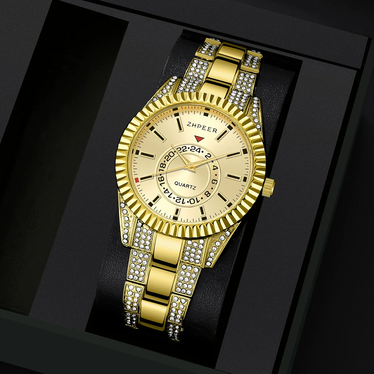 Wholesale Casual Alloy Band Round Dial Quartz Watch For Men And Women - Image 9