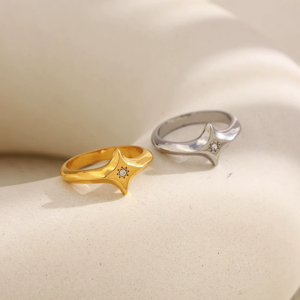 Wholesale Casual Geometric Design Electroplated Stainless Steel Fourpointed Star Ring For Women
