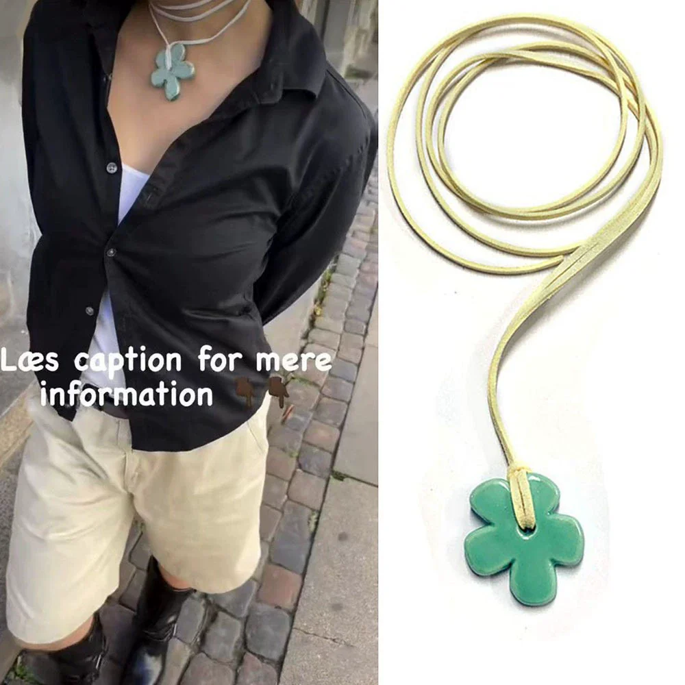 Wholesale Ceramic Pearl Star Pendant Necklace With Electroplating For Women Minimalist Style Water Wave Chain - Image 9