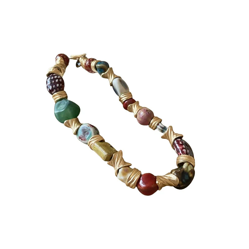 Wholesale Ceramic Vintage Elegant Flower Geometric Clavicle Necklace For Women With Electroplating - Image 5