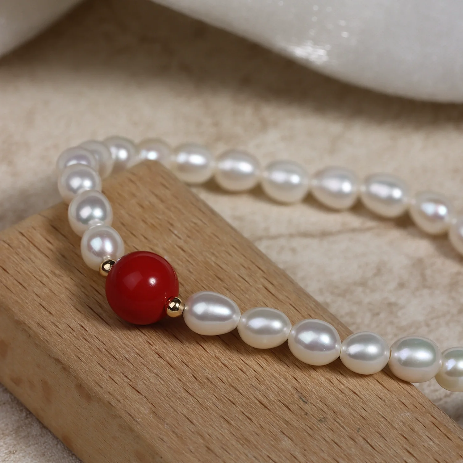 Wholesale Cinnabar And Freshwater Pearl Bracelet With Special Shape And Copper Accessories - Image 4