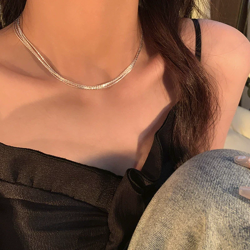 Wholesale Clavicle Chain Women's Copper Alloy Geometric Multilayer Necklace With Electroplating Treatment - Image 4