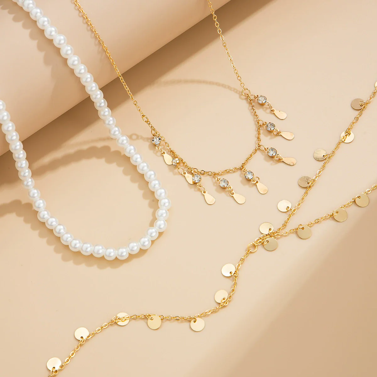 Wholesale Clavicle Necklace Imitation Pearl Copperclad Iron Chain Rhinestone Geometric Electroplated For Women - Image 4