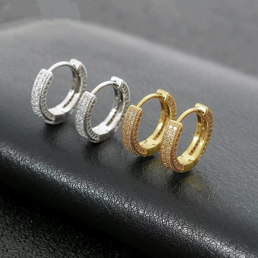 Wholesale Copper Ear Buckle With Real Gold Plating Light Luxury Style Zircon Micro Inlay Round Design For Women - Image 3