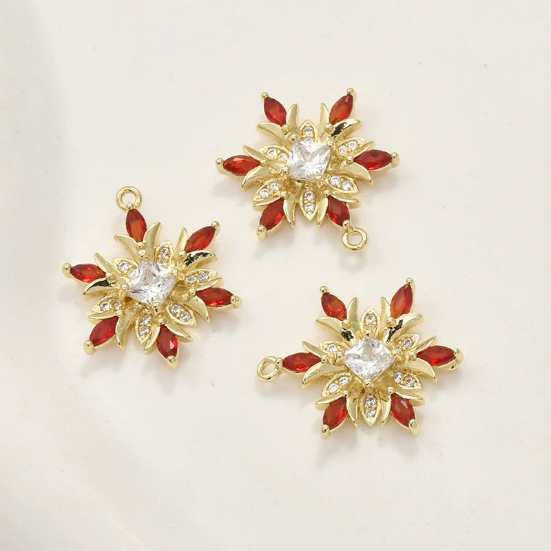 Wholesale Copper Electroplated Gold Christmas Geometric Snowflake Zirconium Pendant Jewelry Accessories - Image 5