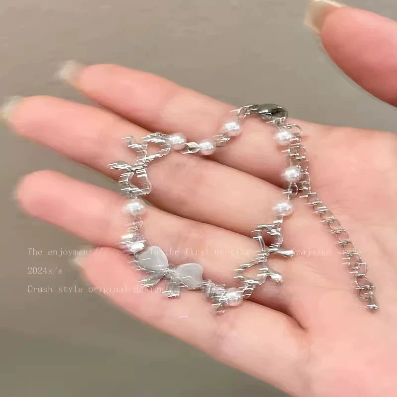 Wholesale Copper Geometric Beaded Bracelet With Cat's Eye Bell Electroplated For Women Light Luxury Niche Design Jewelry - Image 7