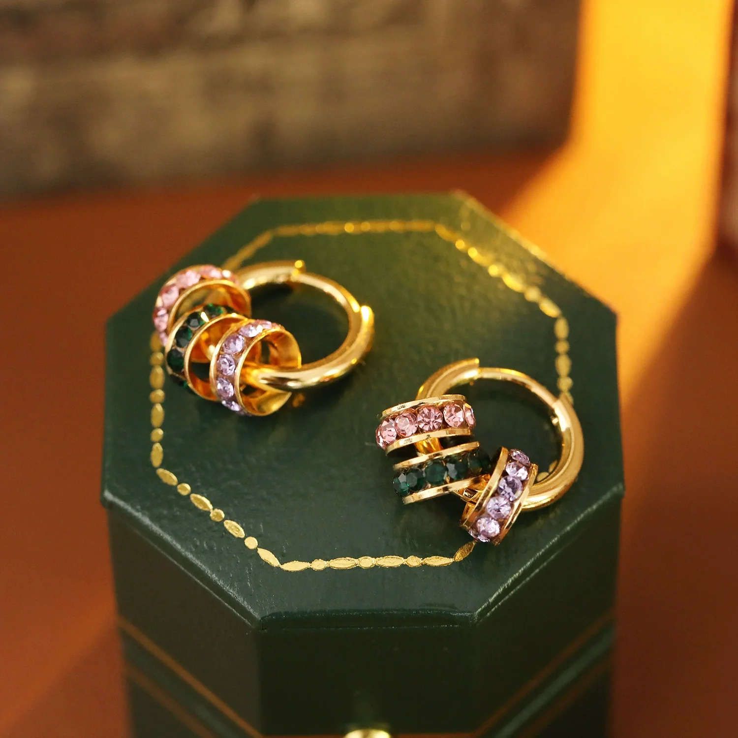 Wholesale Copper Geometric Hoop Earrings With Threecolor Diamond Electroplating For Women Retro Style - Image 6