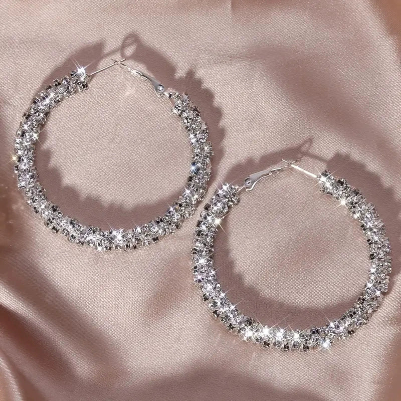 Wholesale Copper Geometric Particle Hoop Earrings For Women Electroplated Chic Style Jewelry
