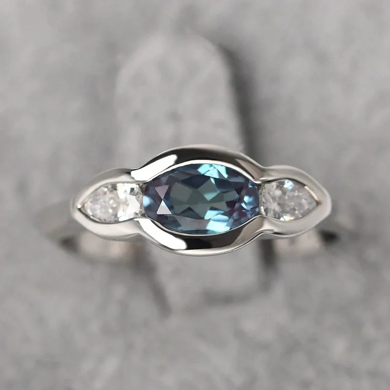 Wholesale Copper Geometric Ring For Women With Zirconia Design - Image 3