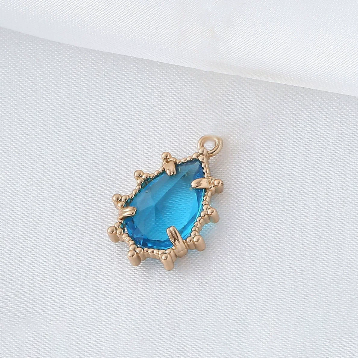 Wholesale Copper Goldplated Geometric Inlaid Zircon Crystal Pendant Jewelry Accessories For Diy Hair Bracelet Necklace - Image 11