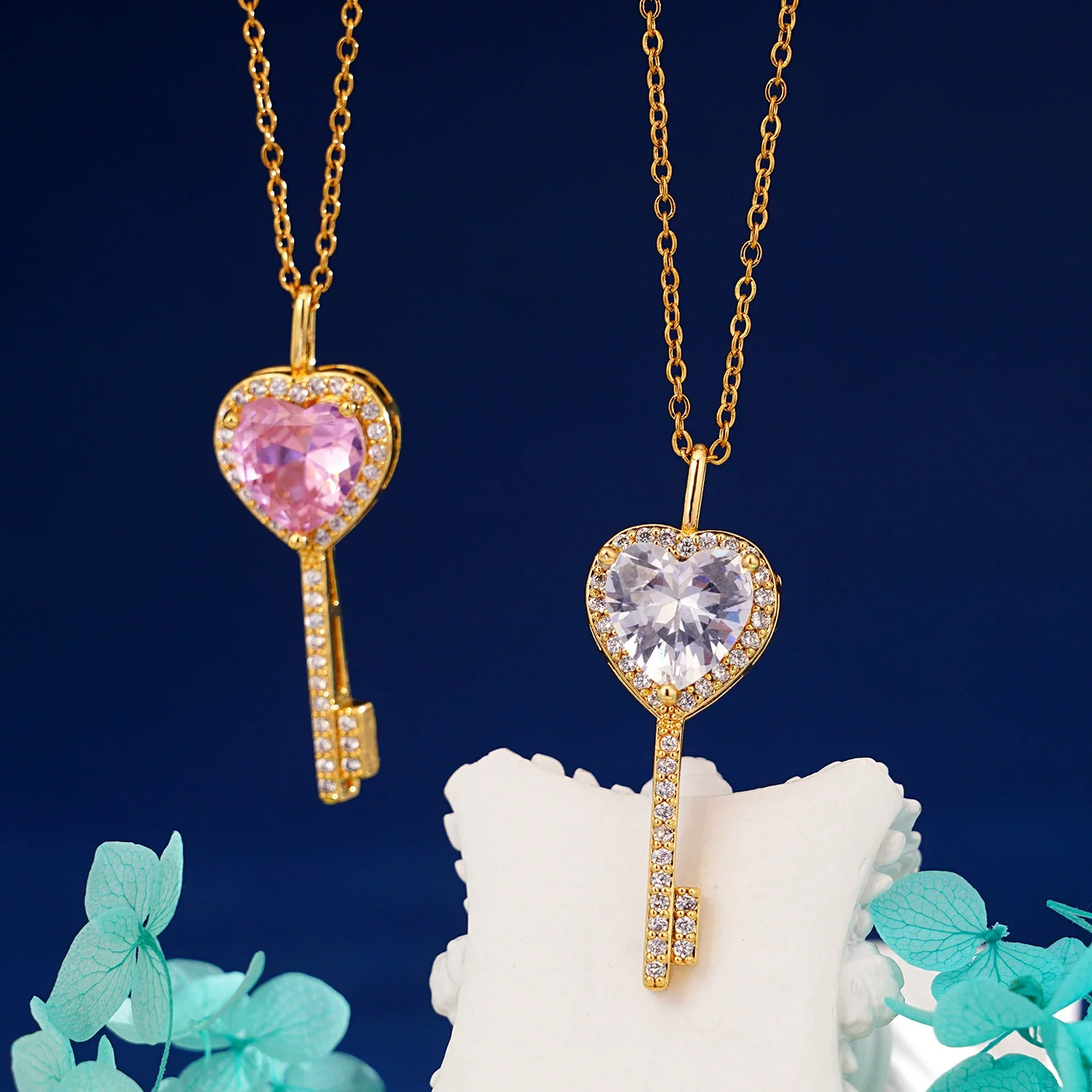Wholesale Copper Heart Shape Zircon Pendant Necklace With Cross Chain And Electroplating For Women Light Luxury Style - Image 3