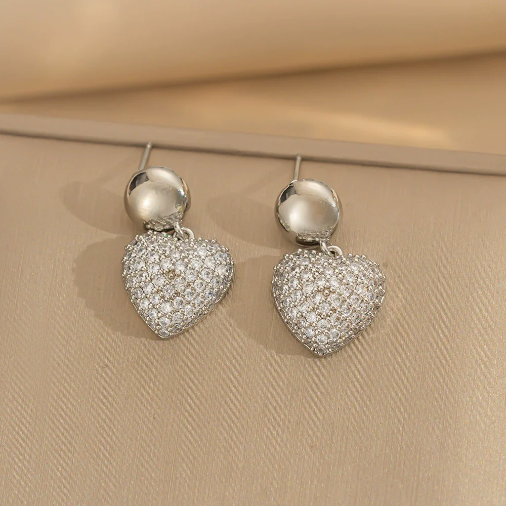 Wholesale Copper Inlaid Zircon Earrings For Women Minimalist Style Heart Shape Electroplating Treatment - Image 7