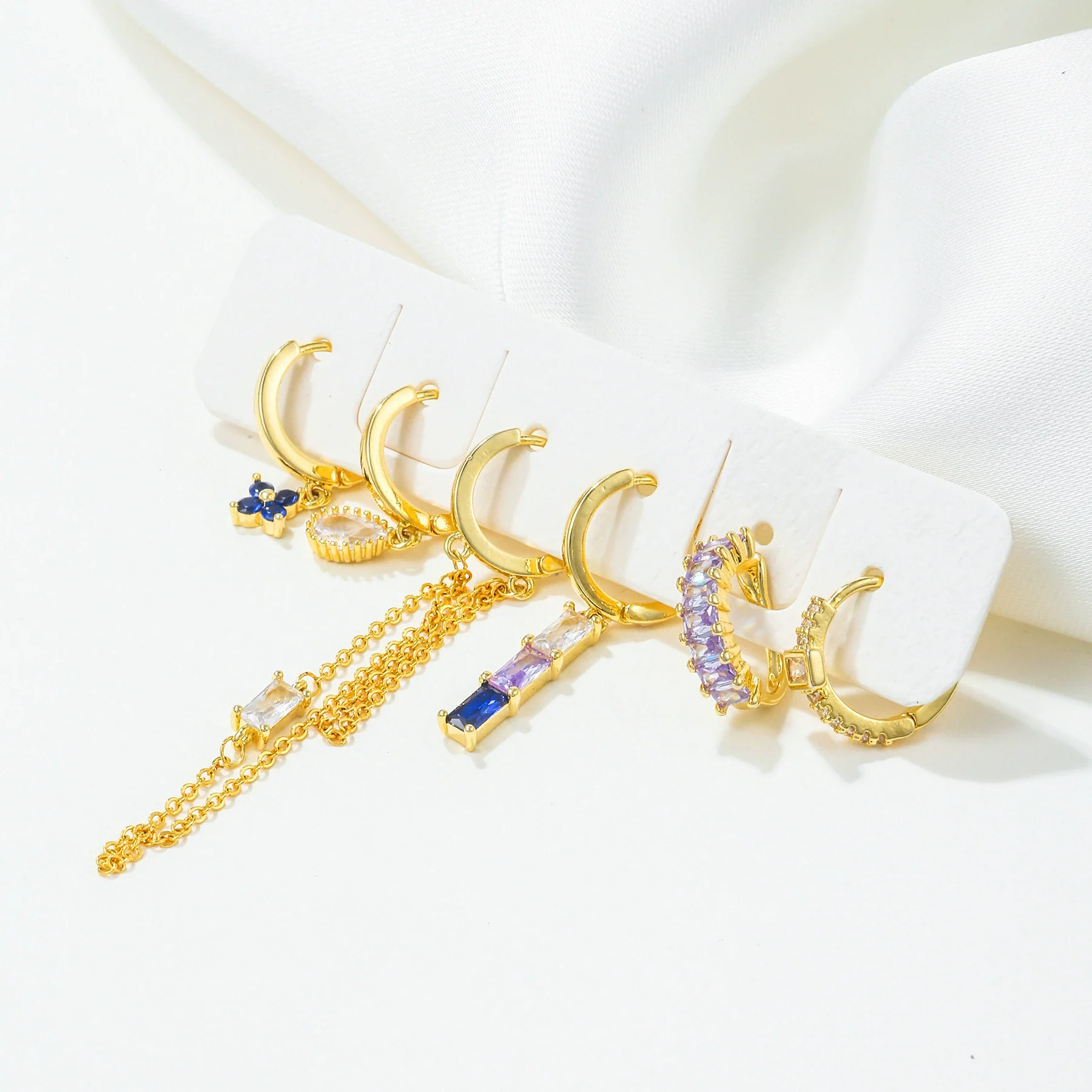 Wholesale Copper Light Luxury Tassel Sapphire Earrings With Geometric And Flower Pattern And Inlaid Zircon - Image 2