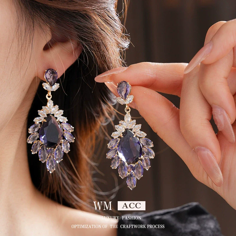 Wholesale Copper Medieval Vintage Geometric Flower Drop Zircon Earrings For Women - Image 2