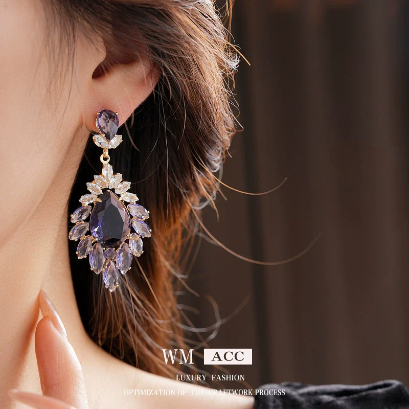 Wholesale Copper Medieval Vintage Geometric Flower Drop Zircon Earrings For Women - Image 4