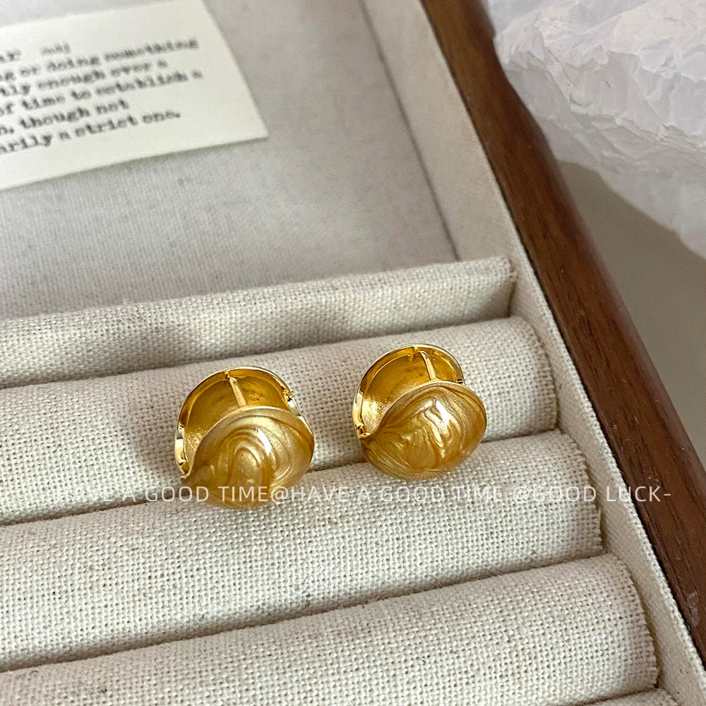 Wholesale Copper Metal Ball Earrings With Pearlescent Drop Glaze Wine Red Color Geometric Pattern Electroplating For Women - Image 4