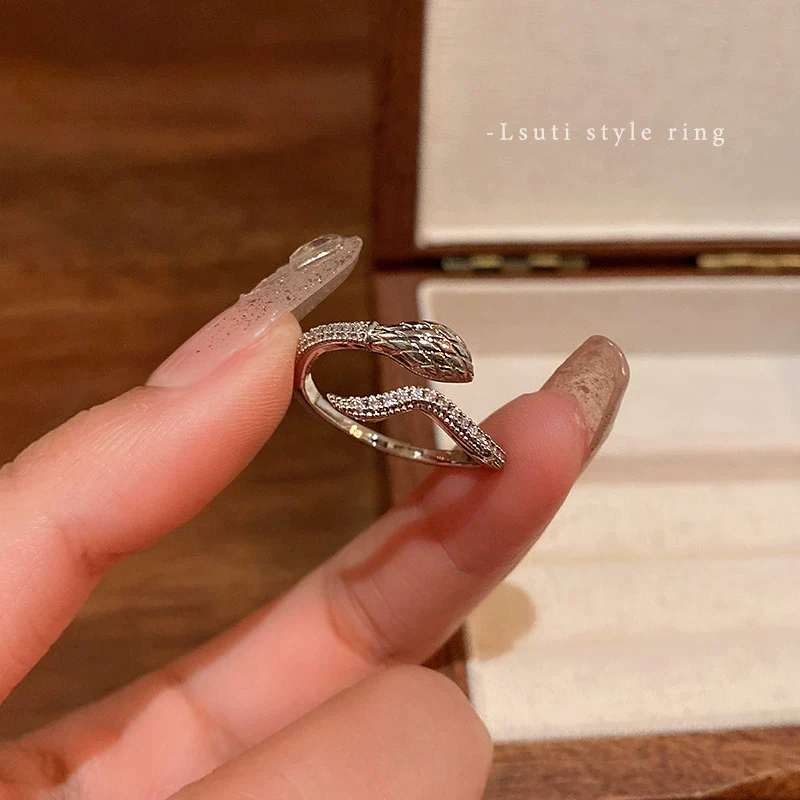 Wholesale Copper Microinlaid Zircon Snakeshaped Open Women's Ring With Electroplating - Image 7