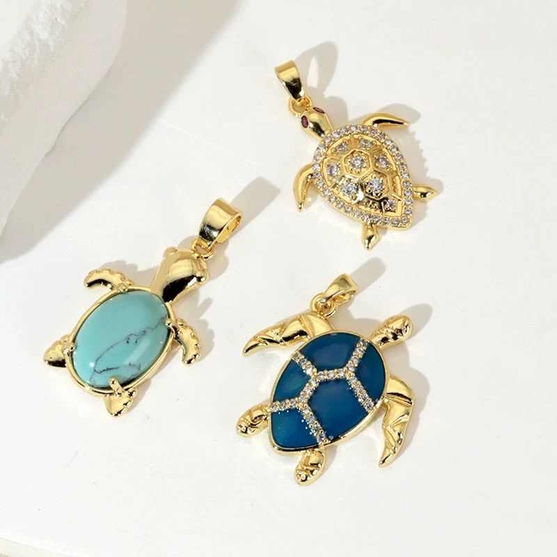 Wholesale Copper Minimalist Animal Zodiac Micropaved Marine Turtle Starfish Necklace Pendant - Image 4