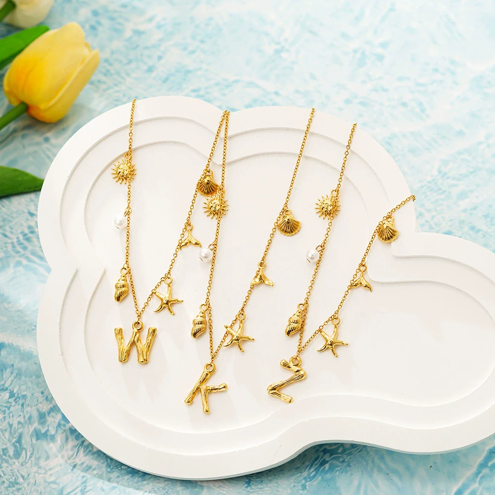 Wholesale Copper Pendant Necklace With Letter Pattern And Electroplating Treatment Oshaped Chain Vacation Style For Women - Image 4