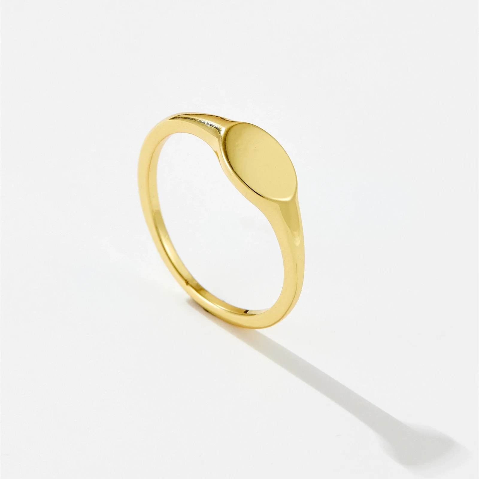Wholesale Copper Ring With Geometric Design And Electroplating Platinum 18K Gold Light Luxury Style