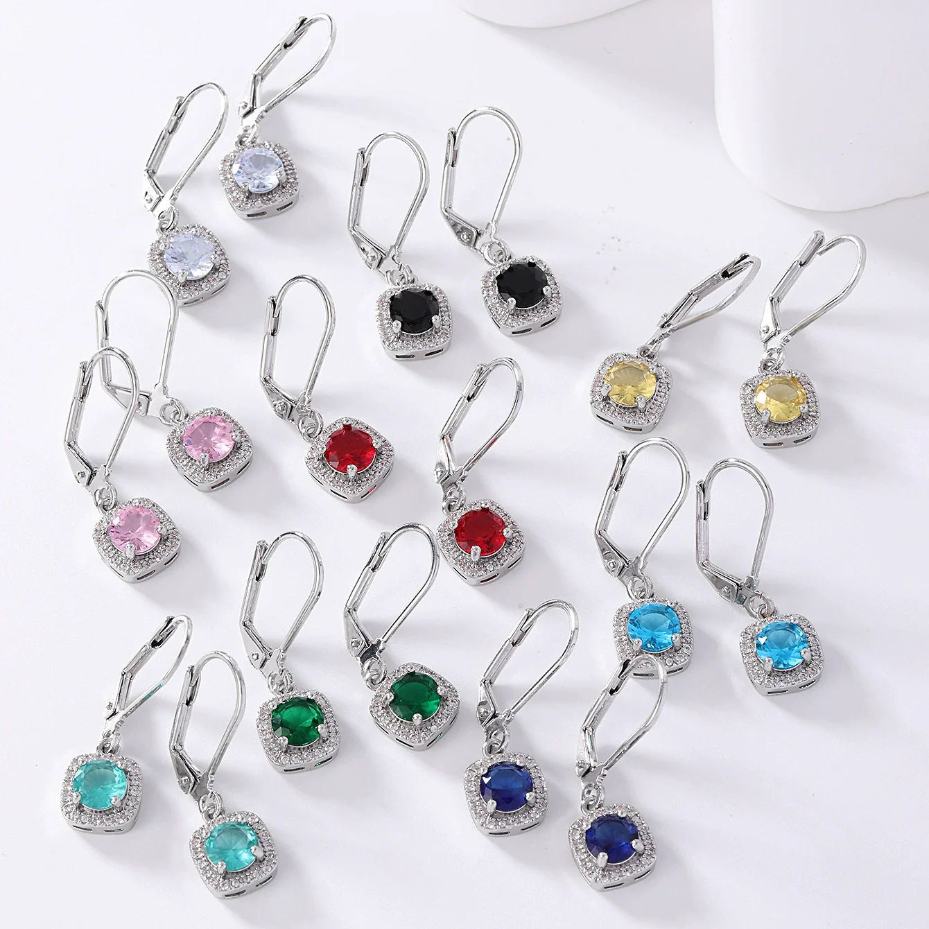Wholesale Copper Round Zircon Inlay Women's Simple Fashion Light Luxury Highend Temperament Colorful Earrings