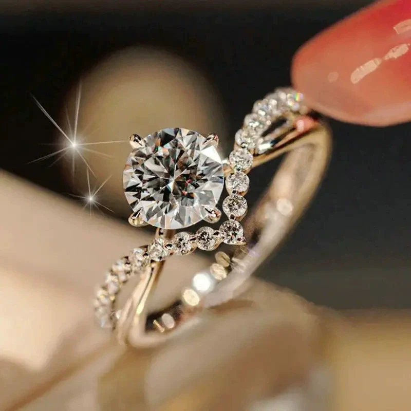 Wholesale Copper Women's Couple Ring With Inlaid Zircon Princess Style Geometric Pattern Four Claw Setting - Image 2