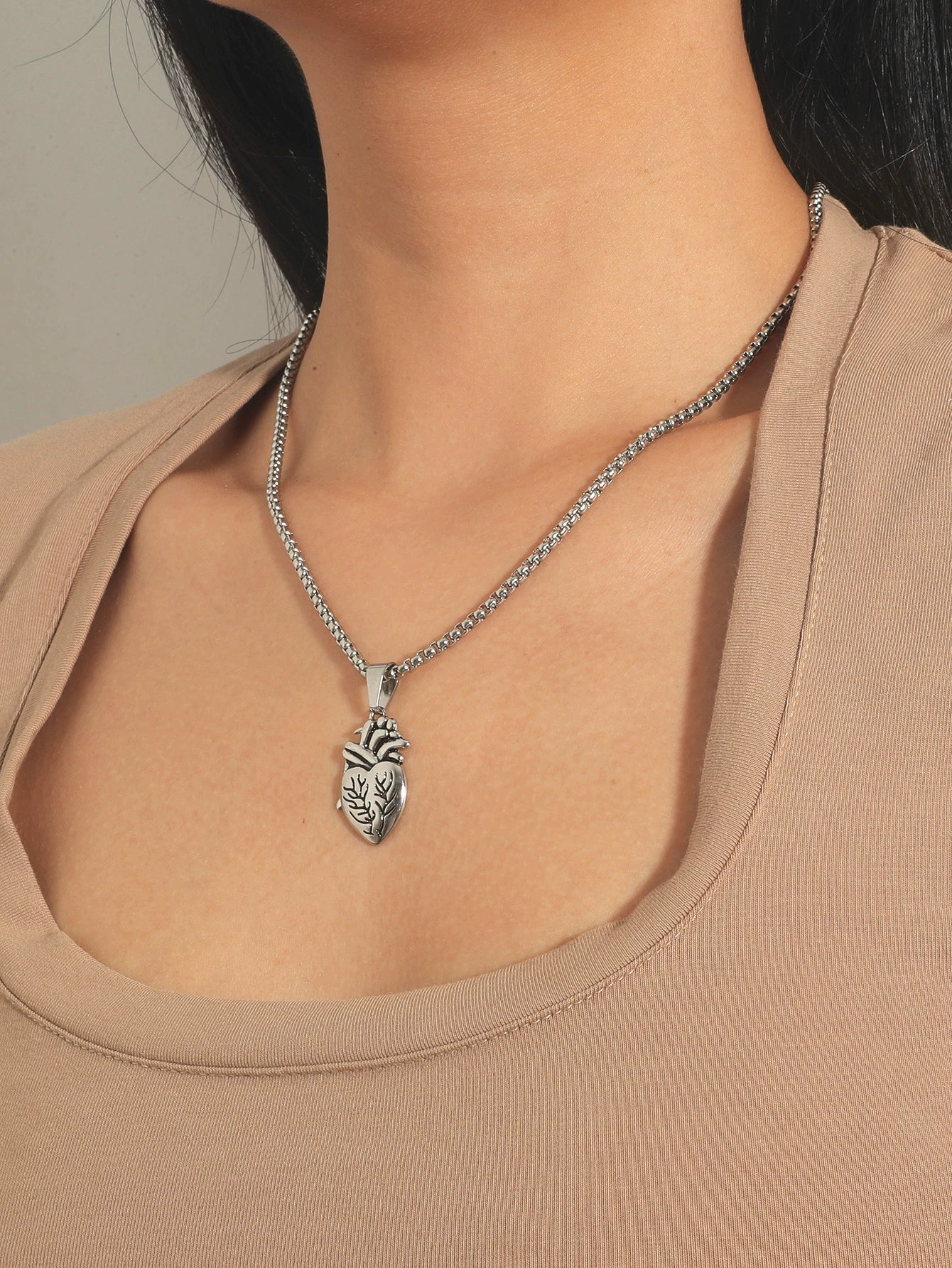 Wholesale Couple Pendant Necklace Alloy Heart Geometric Electroplating Square Pearl Chain - Image 11
