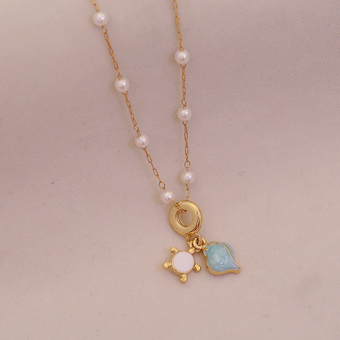 Wholesale Cute Animal Pattern Stainless Steel Marine Turtle Fishtail Clavicle Imitation Pearl Necklace - Image 3