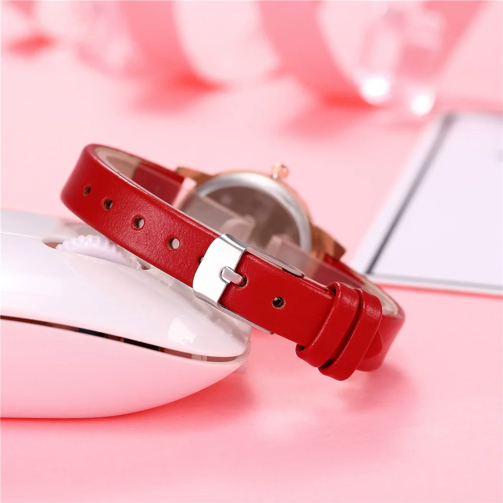 Wholesale Cute Cartoon Cat Luminous Women's Quartz Watch With Alloy Case Imitation Leather Strap And Round Dial - Image 3
