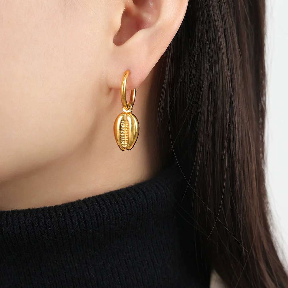 Wholesale Detachable Geometric Pendant Goldplated Titanium Steel Earrings For Women With Shell Conch Texture Design - Image 3