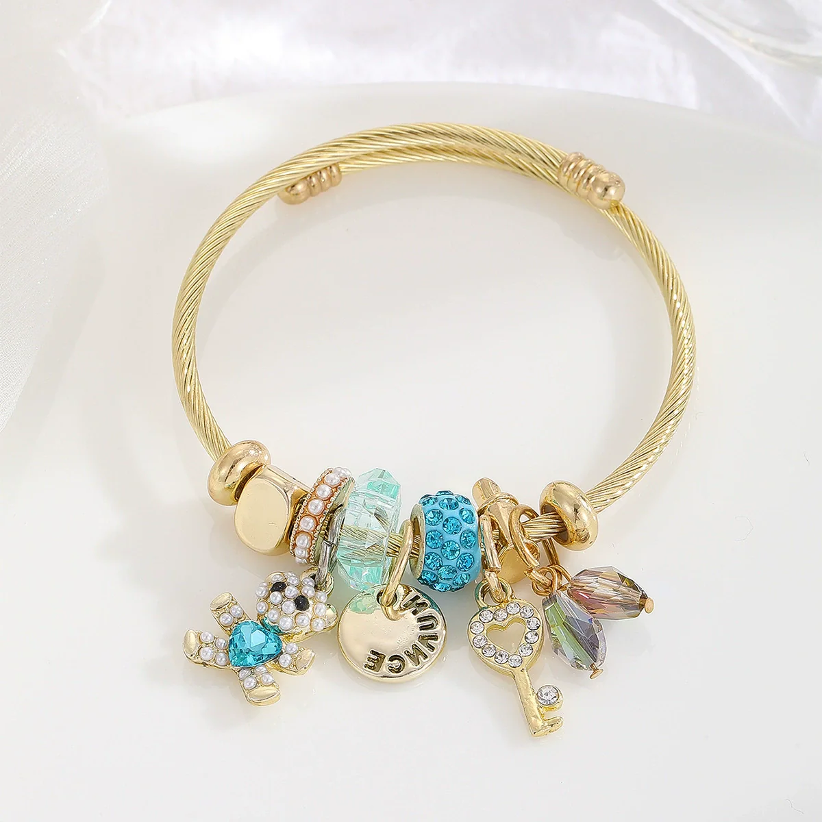 Wholesale Diamondencrusted Crystal Alloy Bracelet With Exquisite Pendant For Women - Image 8