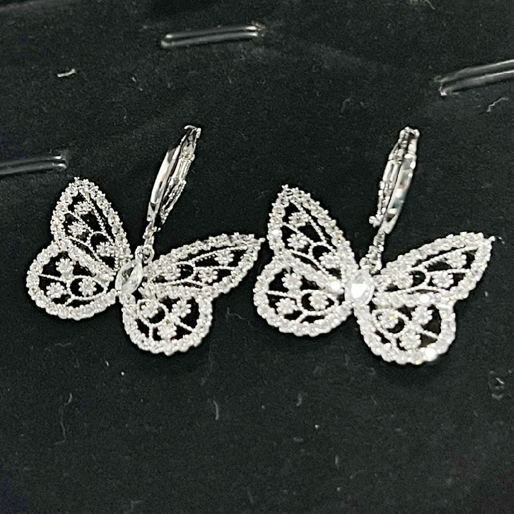 Wholesale Ear Buckle Copper Butterfly Bow Zircon Fashion Animals Style - Image 2