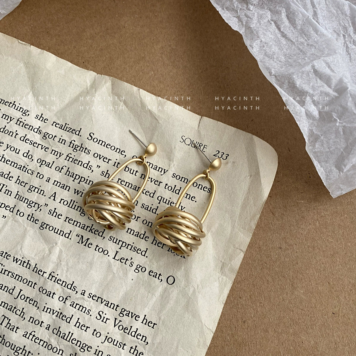 Wholesale Earrings Copper Alloy Geometric Matte Circle Knotted Hanging Basket Non Pierced Screw Clip - Image 2