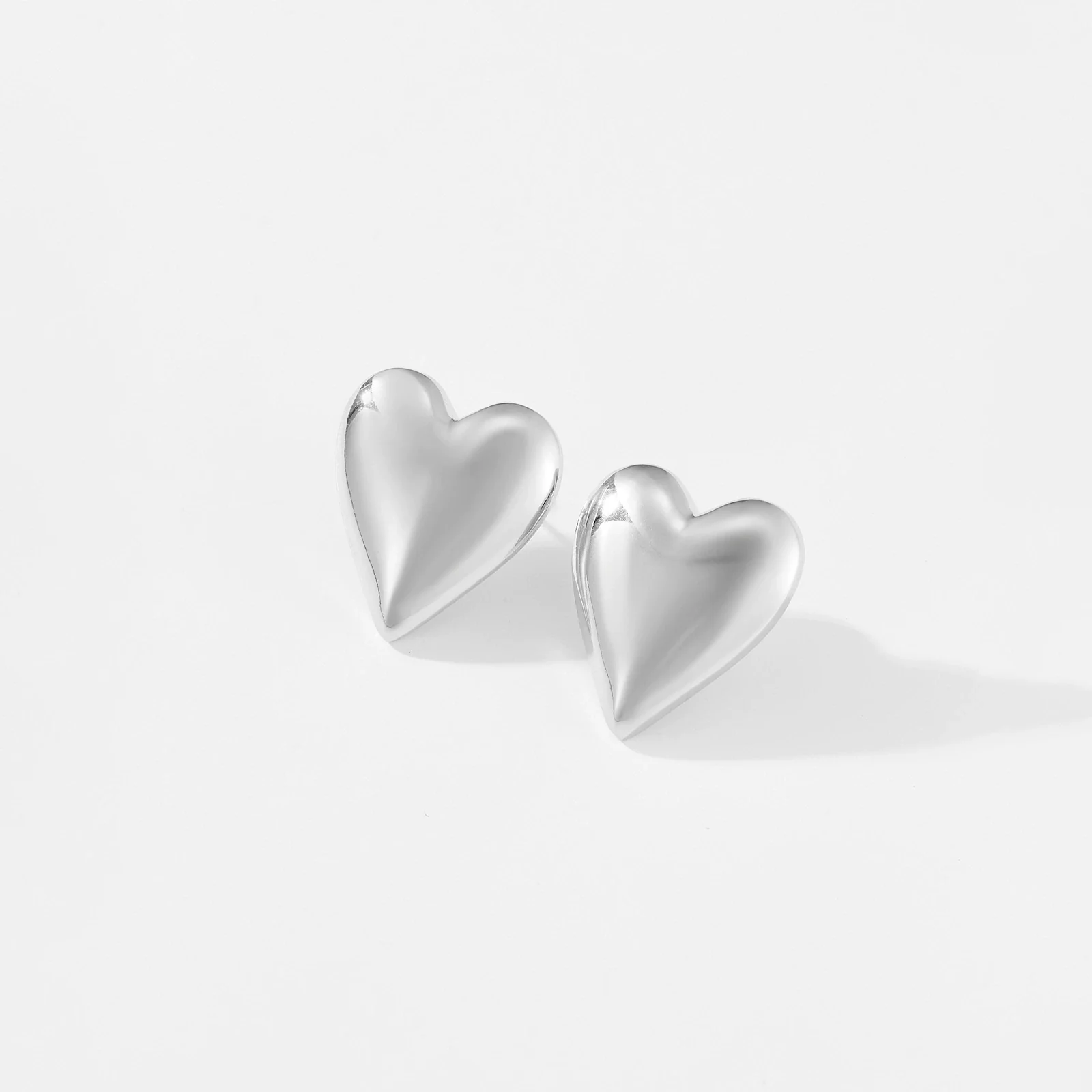 Wholesale Earrings Copper Micropaved Platinum 18K Gold Plated Geometric Love Heart Design For Women - Image 3