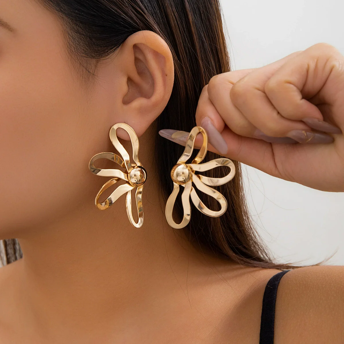 Wholesale Earrings Iron Geometric Punk Style Fanshaped Electroplated For Women - Image 6