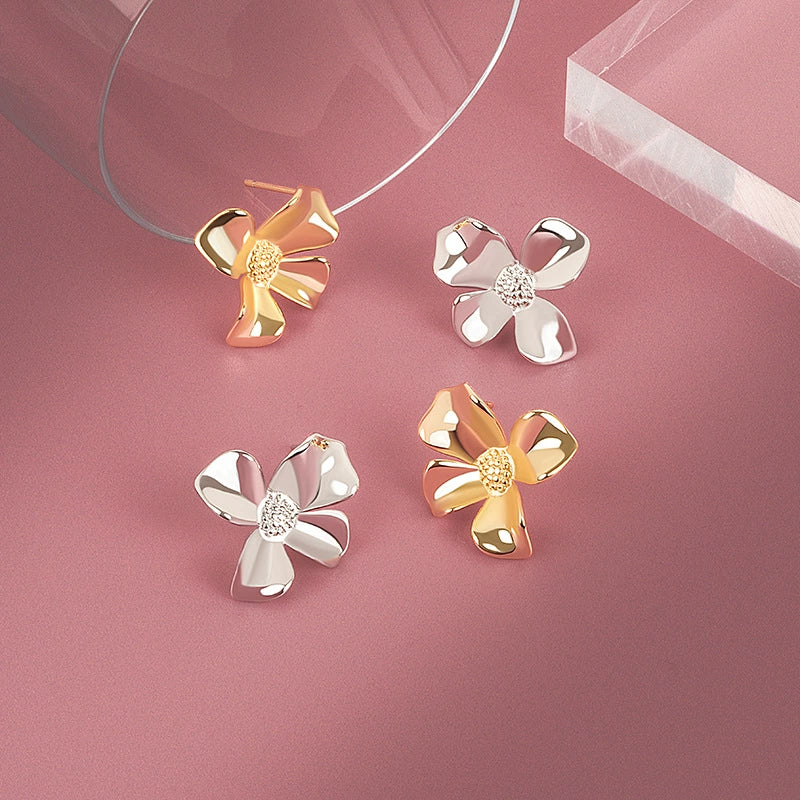 Wholesale Earrings S925 Sterling Silver Geometric Electroplating Flower Design - Image 2