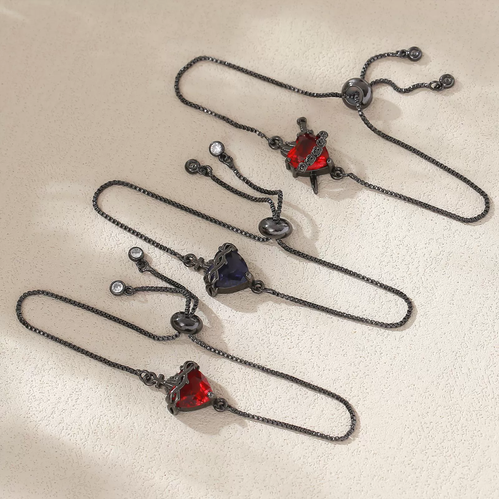 Wholesale Electroplated Copper Heartshaped Bracelet For Unisex - Image 3