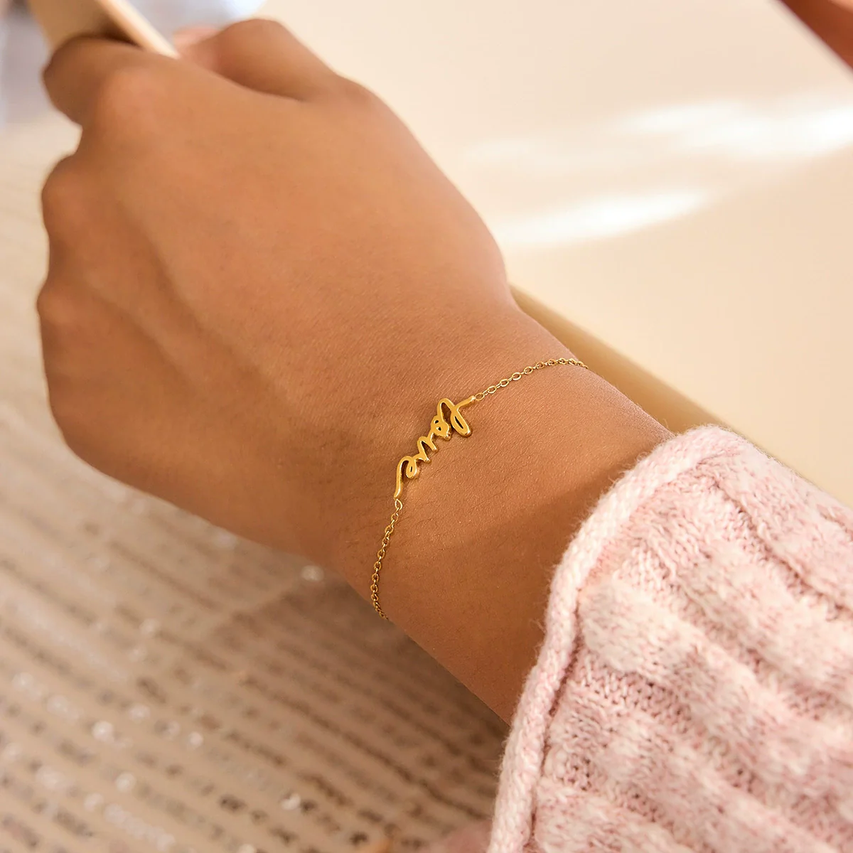 Wholesale Electroplated Geometric Stainless Steel Bracelet For Women - Image 2