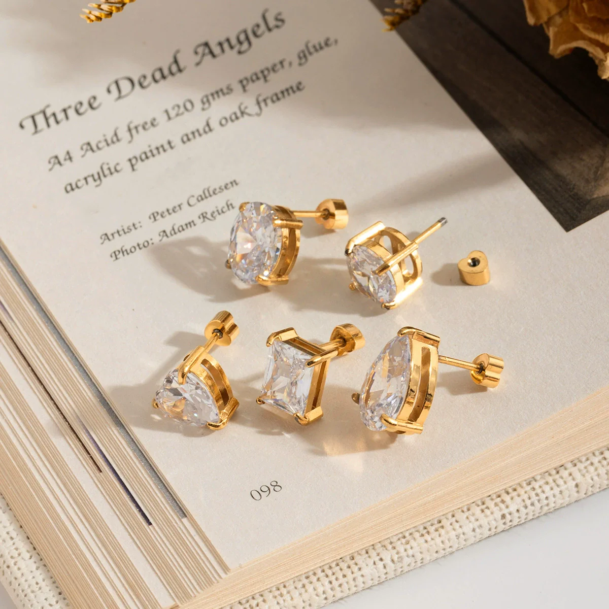 Wholesale Electroplated Geometric Stainless Steel Earrings For Women Light Luxury Minimalist Style