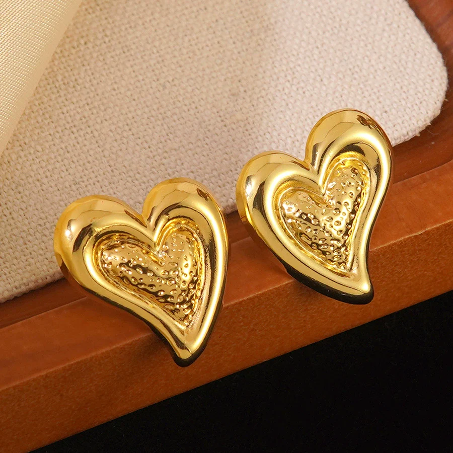 Wholesale Electroplated Ins Style Heart Shaped Stainless Steel Earrings For Women - Image 2